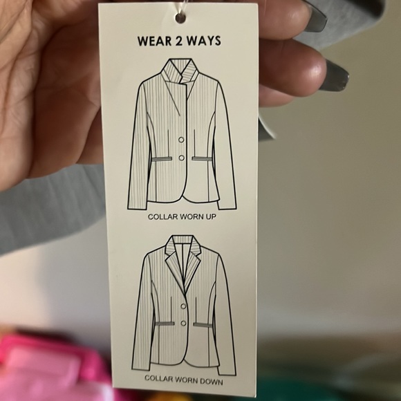 Grey and ivory Plus size jacket and pantsuit - Picture 5 of 5